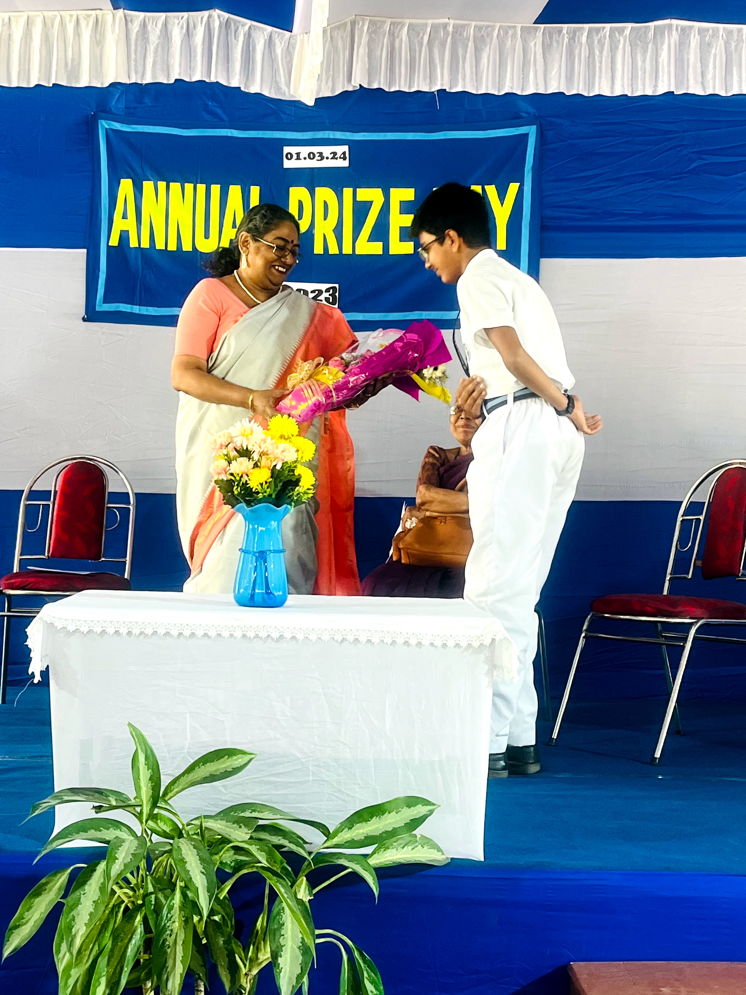 PRIZE DAY-Chief Guest-Mrs.R.Elias-Principal of St.Thomas Girls School
